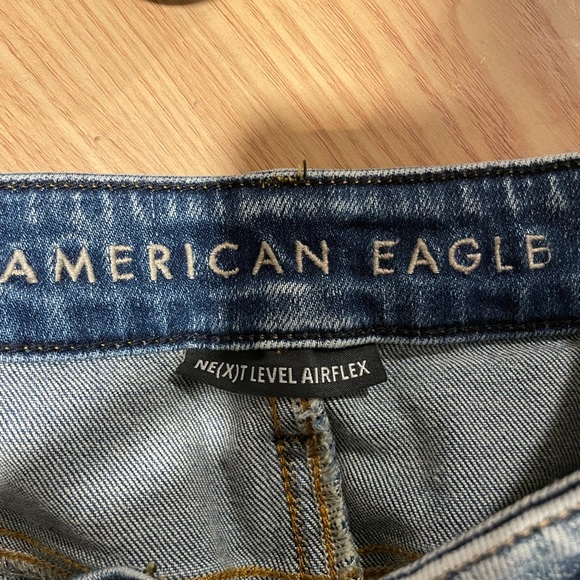 American Eagle Ripped Jeans - Picture 3 of 5